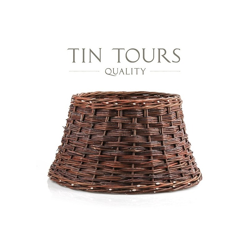 Czy wystrój wnętrza zyskuje dzięki osłonie na stojak pod choinkę?